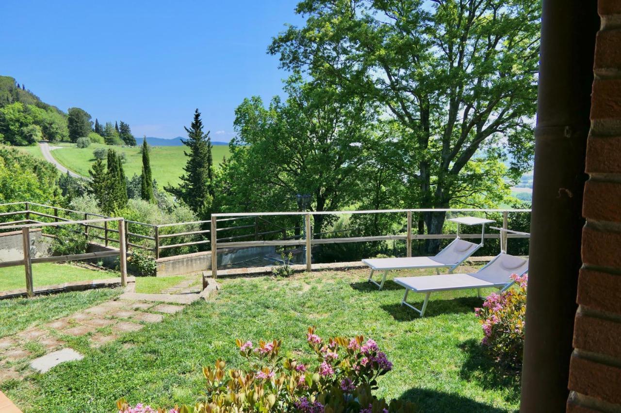 Chalet Elena In Montescudaio, Ground Floor With Fenced Garden Экстерьер фото